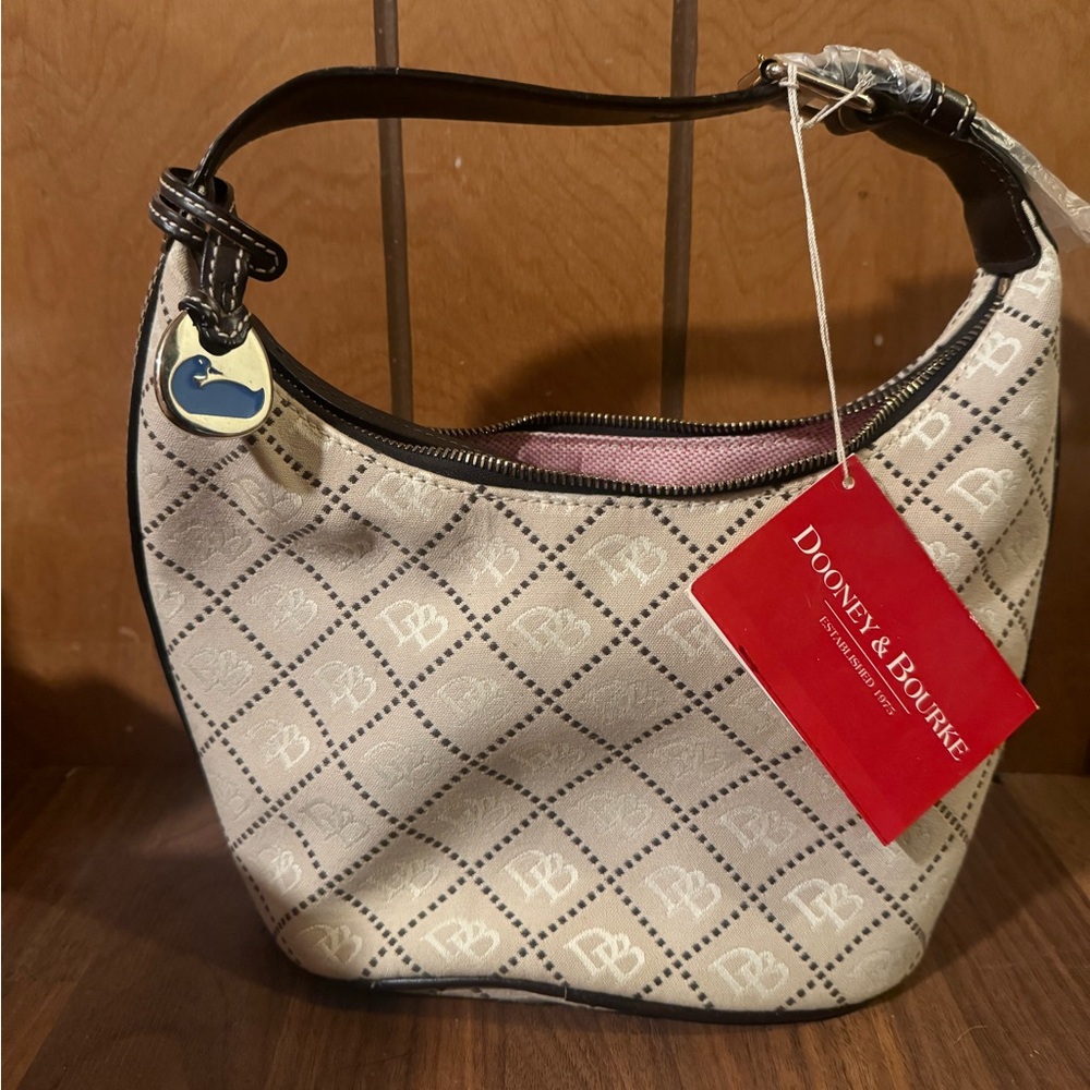 Dooney and bourke bucket bag